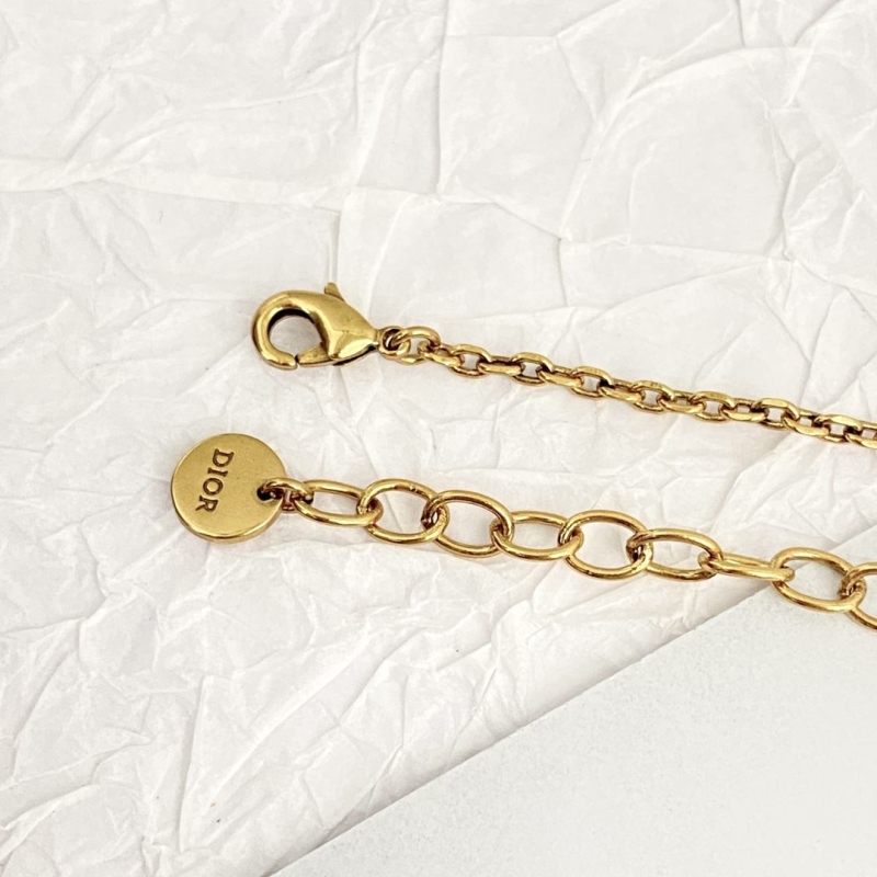 chr1st1an D10r necklaces